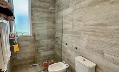 Casa en venta Barrio Santa Elena-Pilar del Este