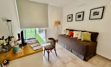 Casa en venta Barrio Santa Elena-Pilar del Este