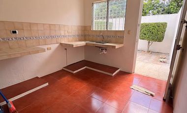 CASA EN VENTA EN POLIGONO 108 MERIDA, YUC.