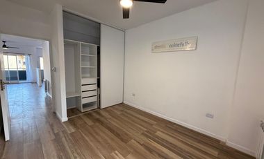 Departamento 2 amb en alquiler c/cochera