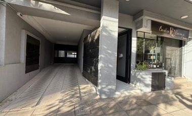 Departamento 2 amb en alquiler c/cochera