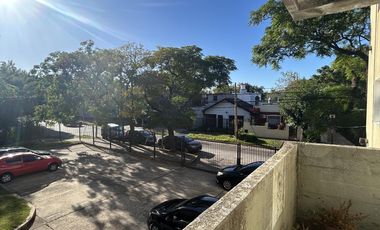 DEPARTAMENTO EN VENTA EN BECCAR 4 AMBIENTES BALCON COCHERA