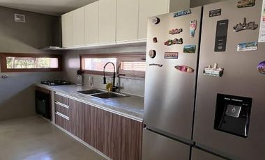 Casa en venta en San Sebastián – 4 ambientes, suite, home office y amenities