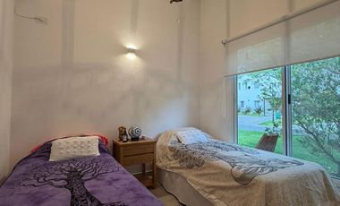 Alquiler Anual CON MUEBLES 5 AMB. Barrio Santa Teresa Villanueva Tigre