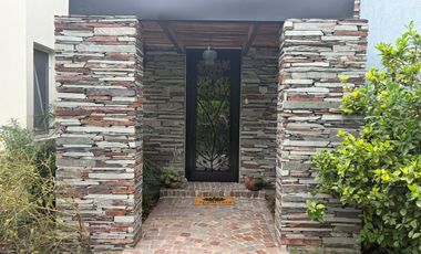 Alquiler Anual CON MUEBLES 5 AMB. Barrio Santa Teresa Villanueva Tigre