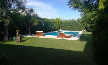 Alquiler Anual CON MUEBLES 5 AMB. Barrio Santa Teresa Villanueva Tigre