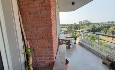 Excelente departamento 3 ambientes con cochera, en Nordelta, Barrio Miradores de la Bahía.