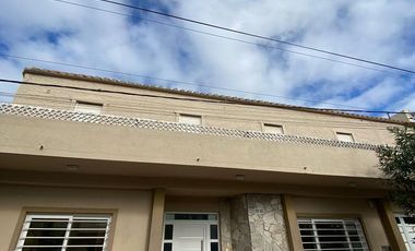 Departamento en  Mar de Ajó Norte. Entre Ríos 150