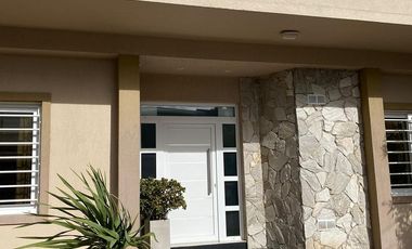 Departamento en  Mar de Ajó Norte. Entre Ríos 150