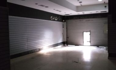 Alquiler  Local en  Ramos Mejia  Buen Estado a Mts. de Av. Rivadavia y Av. de Mayo