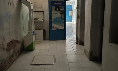 Alquiler  Local en  Ramos Mejia  Buen Estado a Mts. de Av. Rivadavia y Av. de Mayo