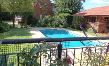 Casa en  VENTA EN EL COUNTRY EL PARAISO HIPICO & GOLF