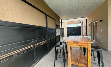 VENTA Casa 2 dormitorios. Monje, San Jerónimo