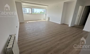 Venta de Departamento de dos dormitorios y cochera en La Plata.