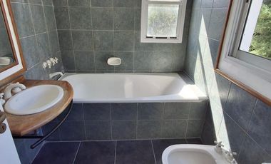 Casa en venta en Barrio Bermudas - Pilar