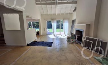 Casa en venta en Barrio Bermudas - Pilar