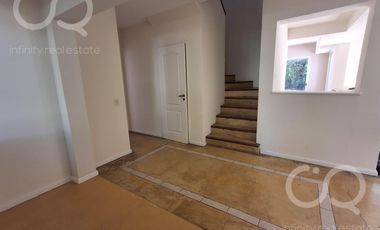 Casa en venta en Barrio Bermudas - Pilar