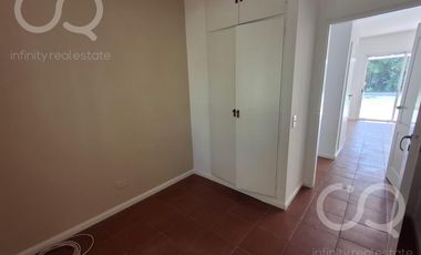Casa en venta en Barrio Bermudas - Pilar