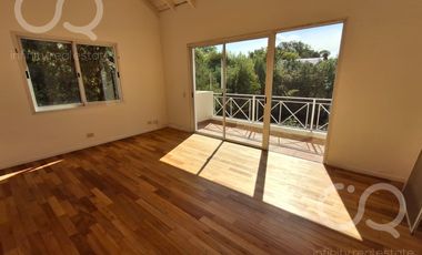 Casa en venta en Barrio Bermudas - Pilar