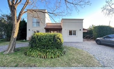 Casa en venta en El Mirasol - NO APTA CREDITO