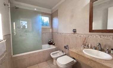 Casa en venta en El Mirasol - NO APTA CREDITO