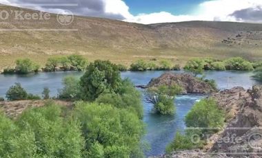 Bariloche  chacra Rio Limay 10 Has