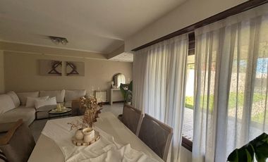 Casa en Bosque Alegre