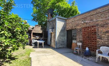 Casa interna en venta. 2 Dormitorios con patio