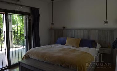 BAYUGAR PROPIEDADES/ LINDISIMA CASA EN VENTA EN LA EMILIA