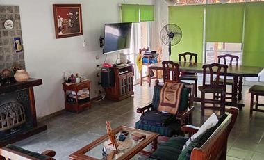 Casa EN VENTA EN COUNTRY EL PARAISO CON 2 LOTES!!