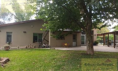 Casa EN VENTA EN COUNTRY EL PARAISO CON 2 LOTES!!