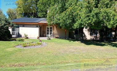 Casa EN VENTA EN COUNTRY EL PARAISO CON 2 LOTES!!