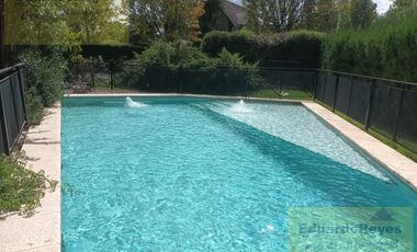 Casa EN VENTA EN COUNTRY EL PARAISO CON 2 LOTES!!