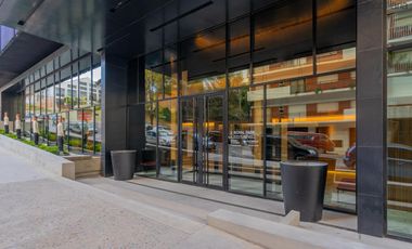 Venta departamento de 3 ambientes con cochera a estrenar, Royal Park, zona La Perla