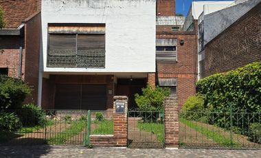 Propiedad única con dos PH y gran potencial — Ideal inversión o refacción total- En Venta