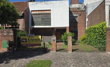 Propiedad única con dos PH y gran potencial — Ideal inversión o refacción total- En Venta