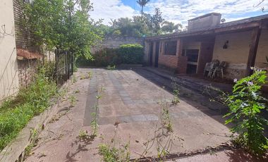 Propiedad única con dos PH y gran potencial — Ideal inversión o refacción total- En Venta