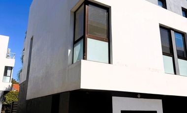 Triplex en Santa Maria de Oro al 3500 OLIVOS