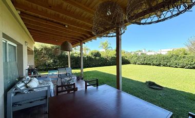 Casa en venta en Haras Santa María Barrio Los Eucaliptos
