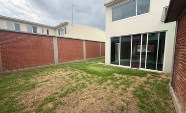 Casa en condominio - Fraccionamiento Bosques de los Encinos