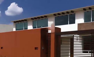 Casa en condominio - Fraccionamiento Bosques de los Encinos