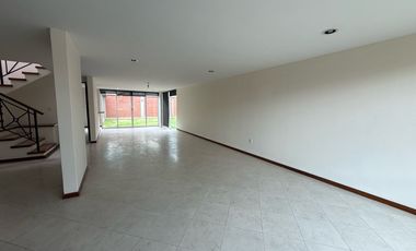 Casa en condominio - Fraccionamiento Bosques de los Encinos