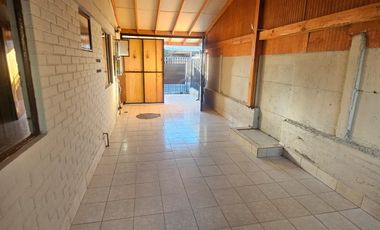 Casa en arriendo c/ estacionamiento en Centro de Copiapó
