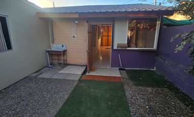 Casa en arriendo c/ estacionamiento en Centro de Copiapó