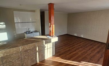 Casa en arriendo c/ estacionamiento en Centro de Copiapó