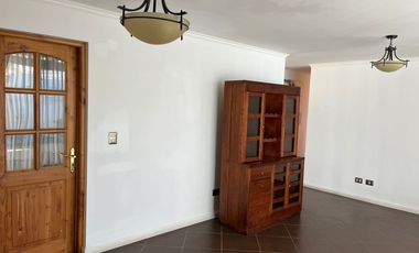 ESPECTACULAR CASA EN ARRIENDO CON PISCINA