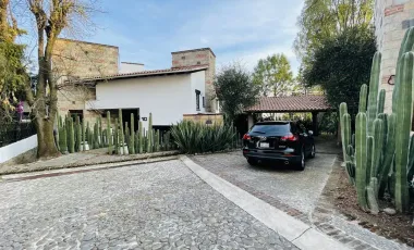 Casa en venta en San Nicolás Totolapan, La Magdalena Contreras, Ciudad de México