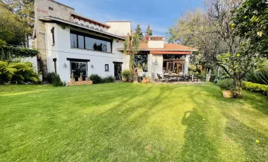 Casa en venta en San Nicolás Totolapan, La Magdalena Contreras, Ciudad de México