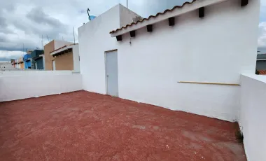 Casa en venta en San Bartolome Tlaltelulco, Metepec, México