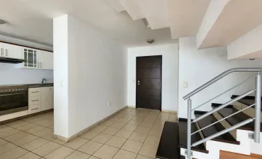 Casa en venta en San Bartolome Tlaltelulco, Metepec, México
